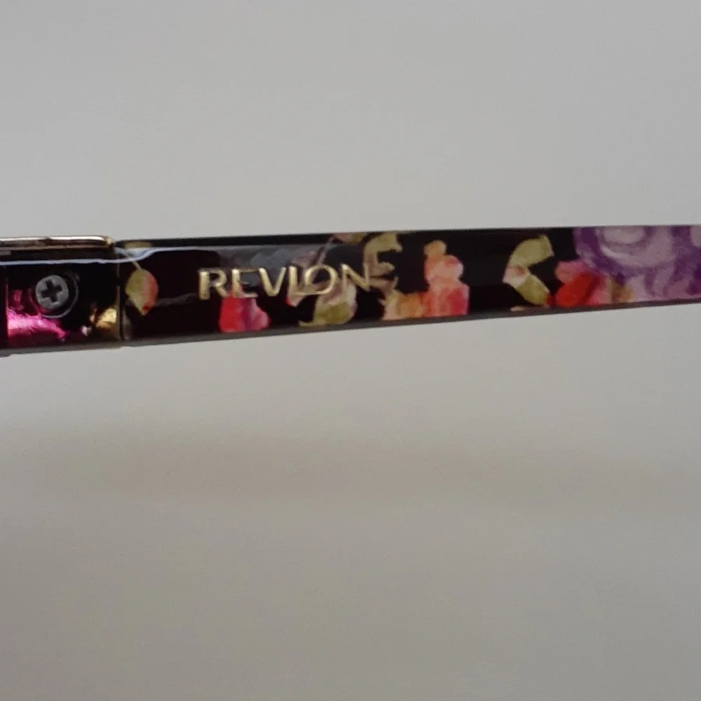 Revlon Women Sunglasses Floral Black Gold Color frame NWT